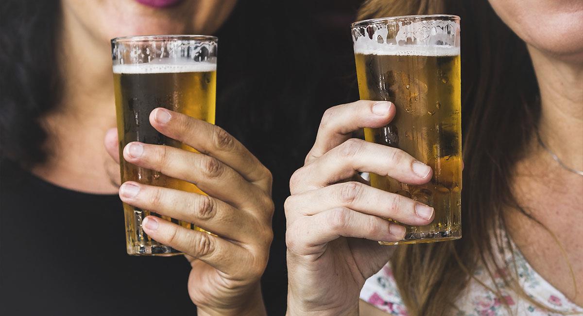 NO tomar cerveza podría causar demencia senil. Foto: Unsplash