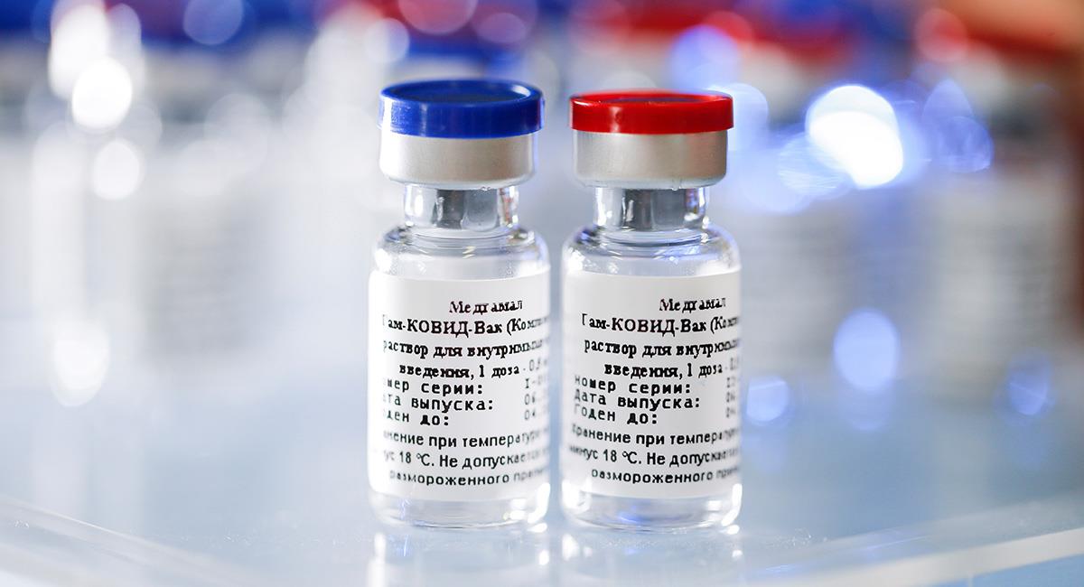 Rusia produce el primer lote de vacunas Spútnik V. Foto: EFE