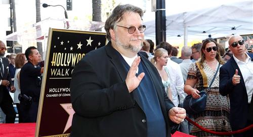 Guillermo del Toro reta a aerolínea a regalar pasajes a mexicanos sobresalientes
