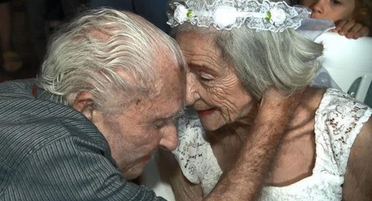 Abuelita de 96 años se enamora en un asilo y se casa. Foto: Facebook