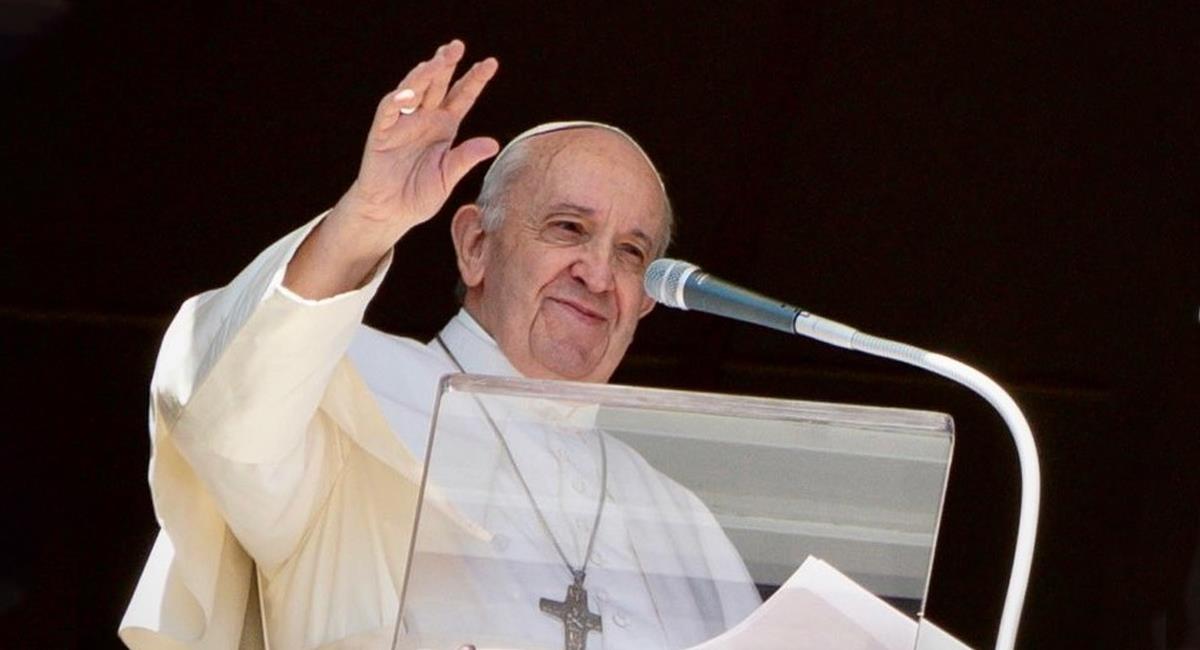 Vaticano investiga el ‘like’ del Papa Francisco a modelo. Foto: Instagram @franciscus