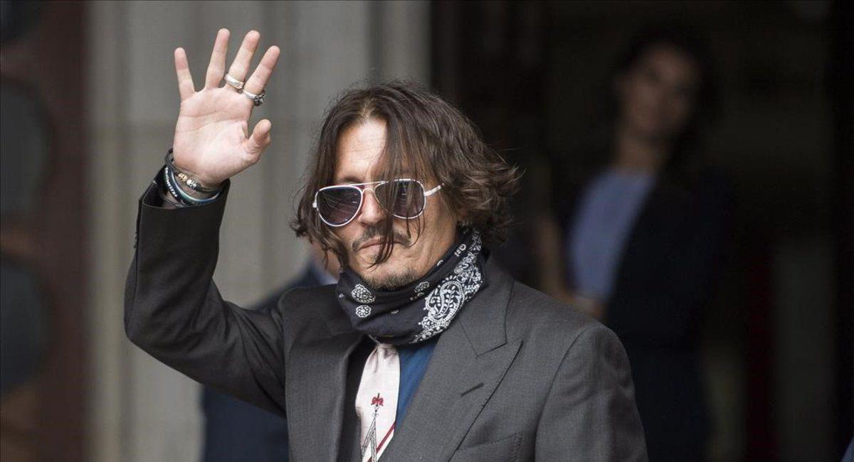 ¿Problemas de seguridad? Intruso se cuela a mansión de Johnny Depp. Foto: EFE