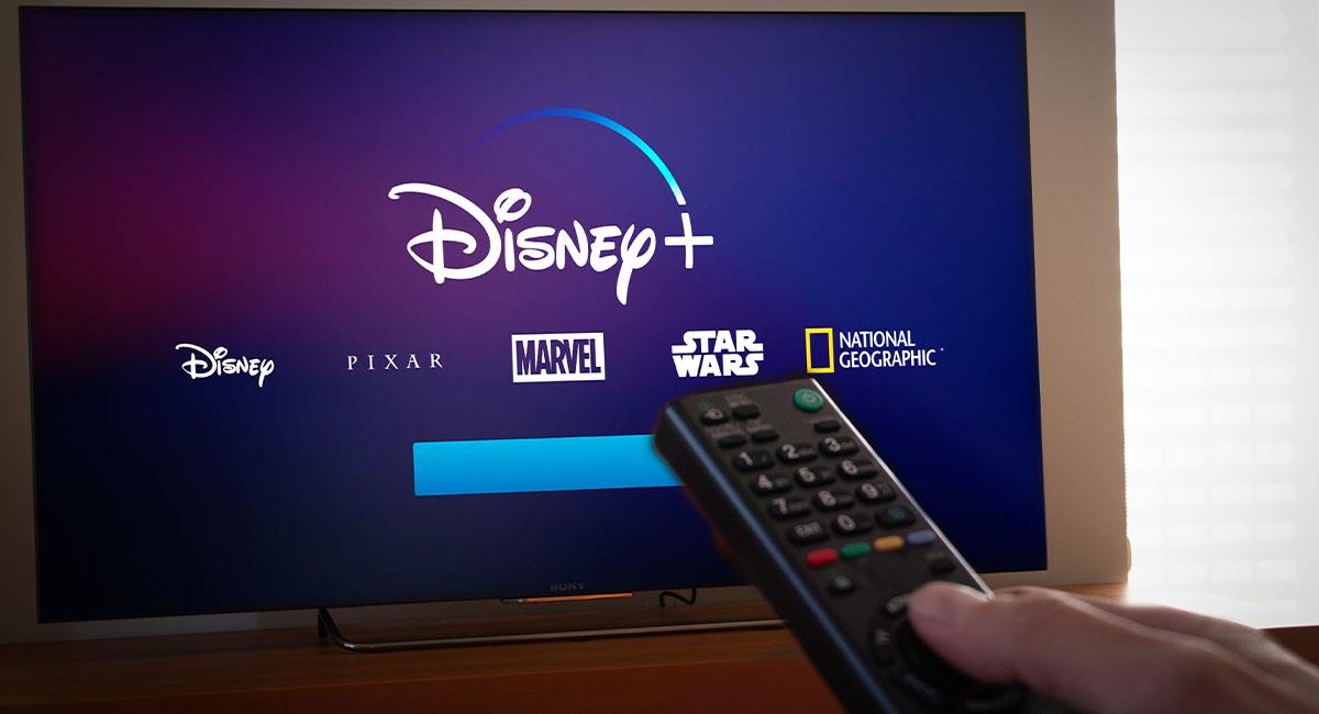 ¿Cómo vincular tu cuenta de Disney Plus Begin con tu Smart TV?. Foto: Shutterstock