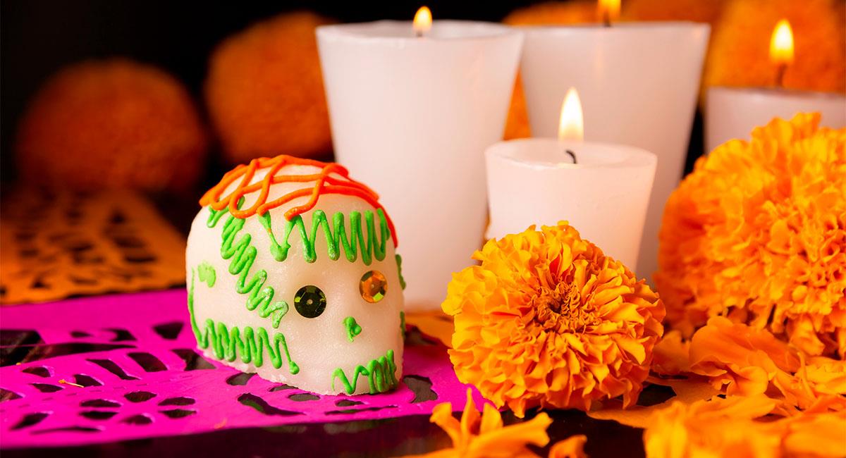 ¿Cuándo se pone la ofrenda en el Día de Muertos en México?. Foto: Shutterstock