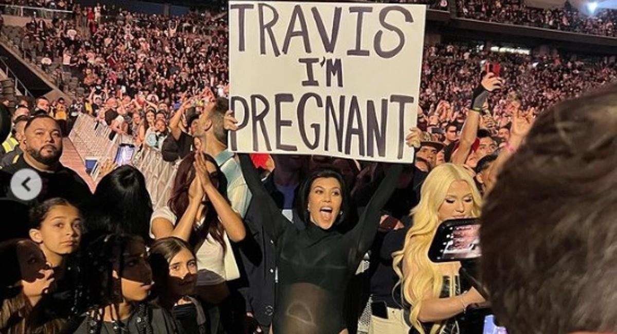 Kourtney Kardashian confirma su embarazo. Foto: Instagram