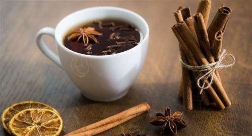 ¿Cuáles son los beneficios de tomar té de canela y laurel?