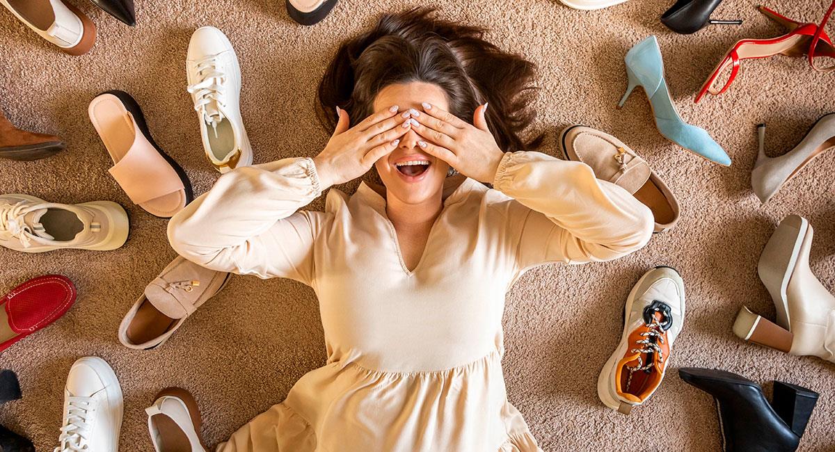 Qué significa colocar un laurel en tu zapato. Foto: Shutterstock